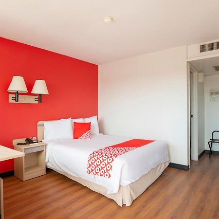 Oyo Hotel Віллкокс Екстер'єр фото