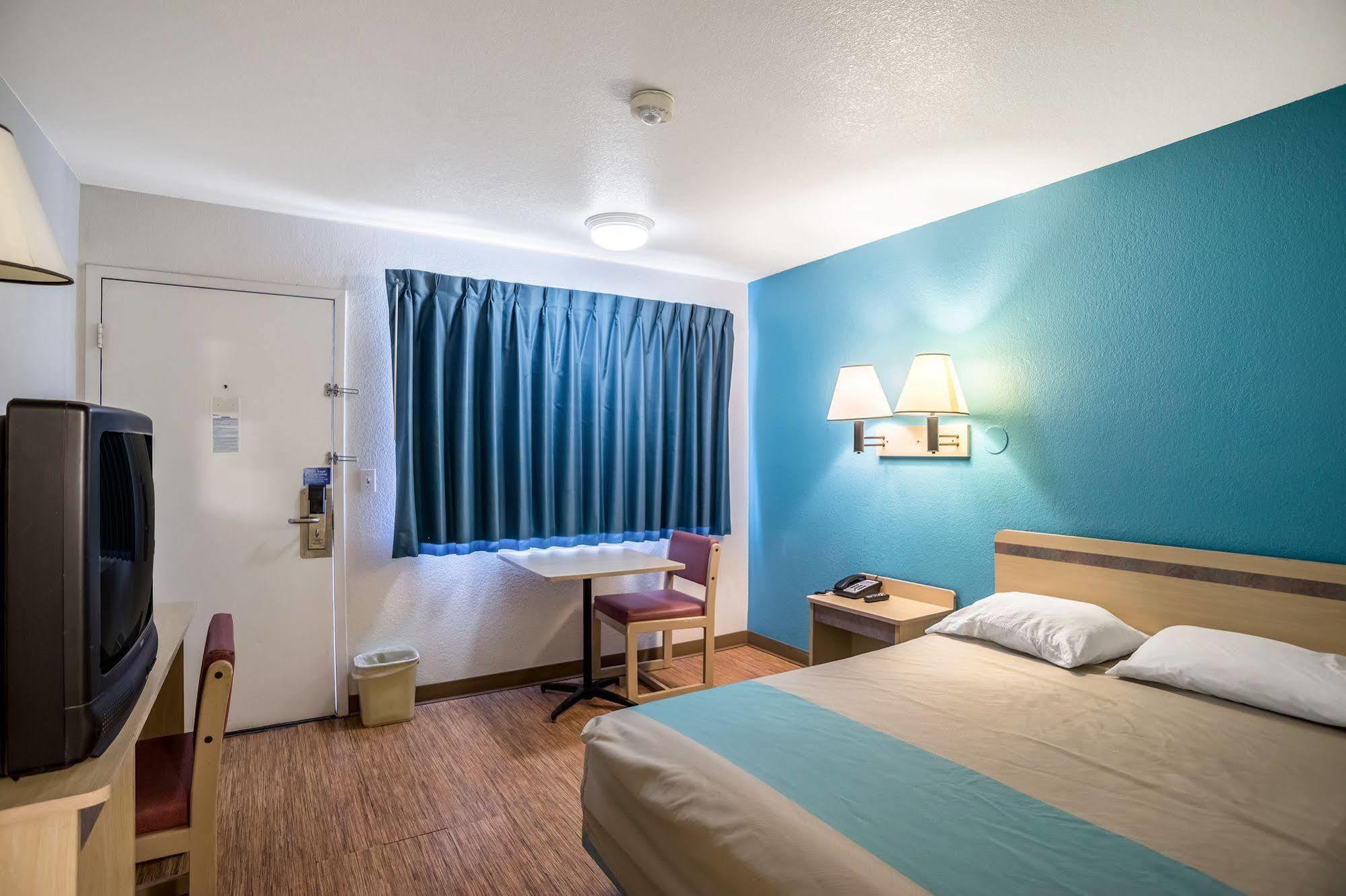 Oyo Hotel Віллкокс Екстер'єр фото