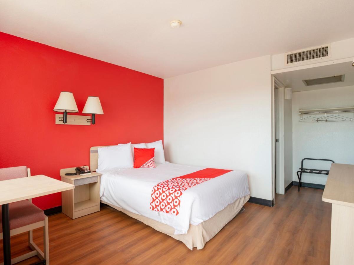 Oyo Hotel Віллкокс Екстер'єр фото