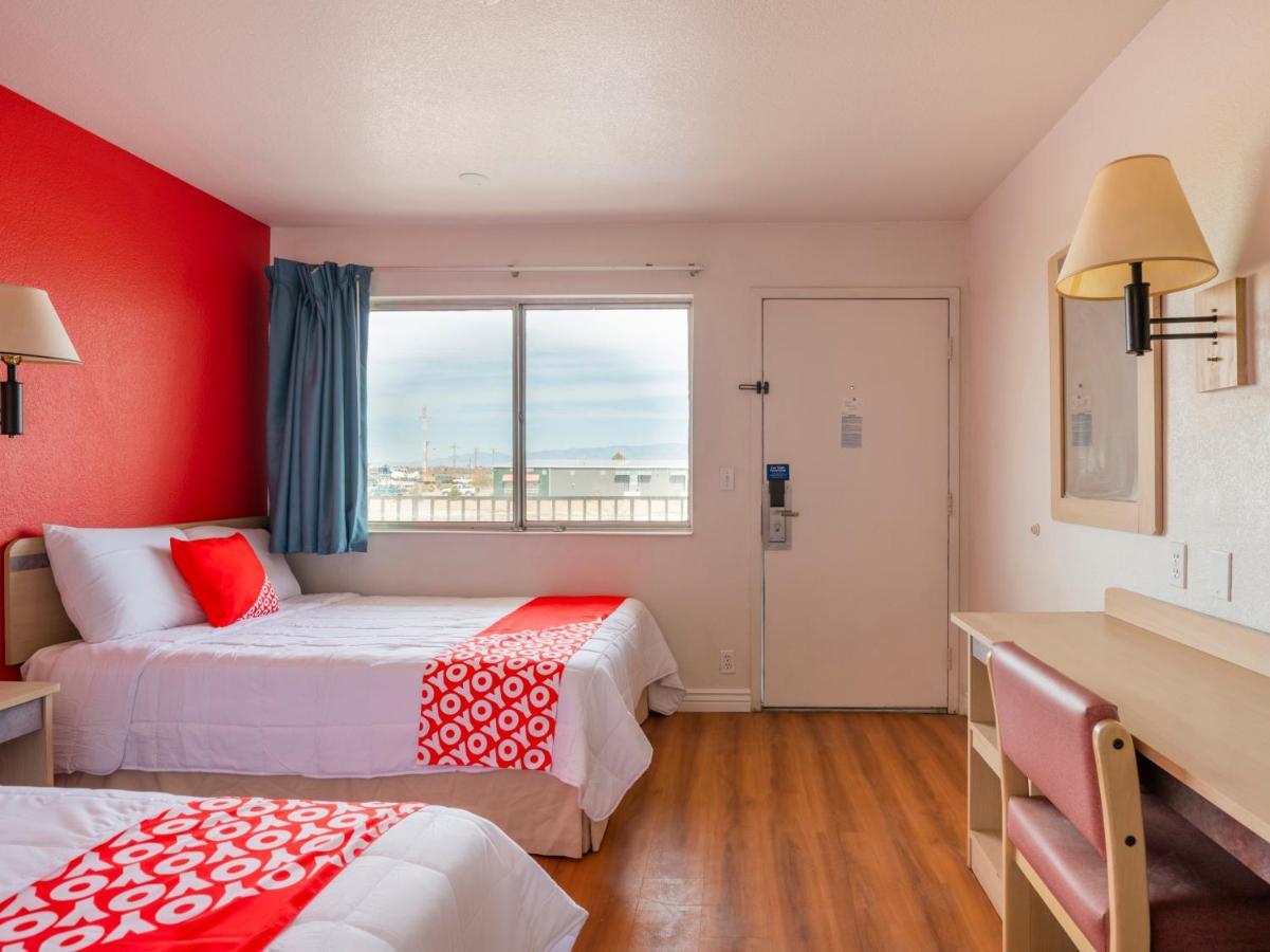 Oyo Hotel Віллкокс Екстер'єр фото